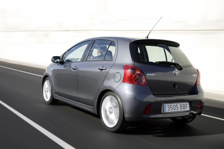  Toyota Yaris TS 2007 года  (фото 57 из 89)